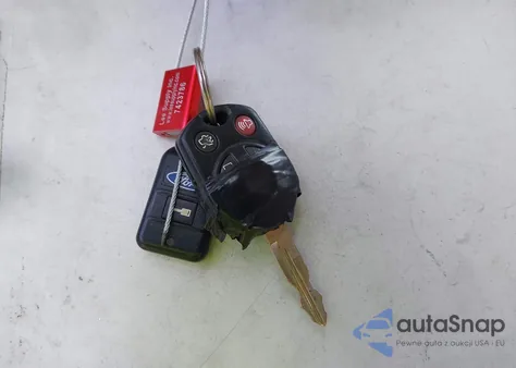 2010 Ford Expedition El Eddie Bauer/King Ranch z USA, uszkodzony, nr VIN 1FMJK1J53AEB63224